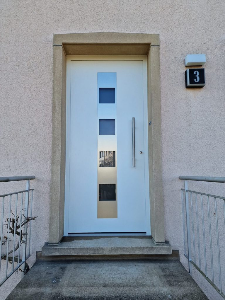 Réalisation porte d’entrée – Fermé-Lux Luxembourg