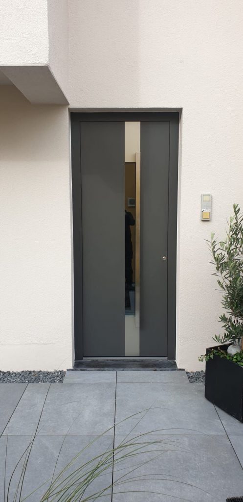 Réalisation porte d’entrée – Fermé-Lux Luxembourg