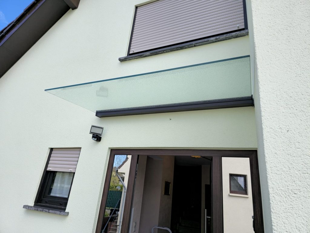 Réalisation porte d’entrée – Fermé-Lux Luxembourg