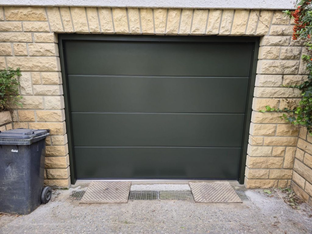 Réalisation porte de garage – Fermé-Lux Luxembourg