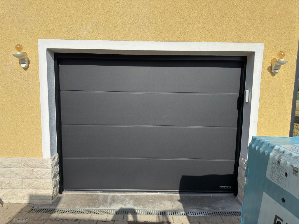 Réalisation porte de garage – Fermé-Lux Luxembourg